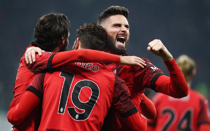 Soi kèo phạt góc AC Milan vs AS Roma, 2h ngày 12/04 Soi kèo phạt góc AC Milan vs AS Roma, 2h ngày 12/04